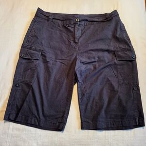 Ellos women's size 18W black convertible leg cargo shorts VGUC
